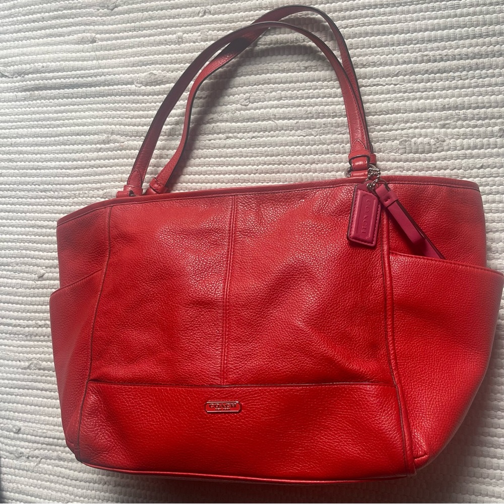 Coach 29898 RED COACH Park Patent Leather Carrie Tote Handbag Pebble Leather